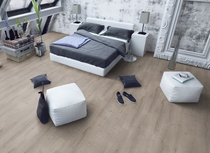 EFS Wood Evolution Fission Husky Oak Grey Water-Resistant Laminate Flooring 12mm AC4 - Easy Floor Store