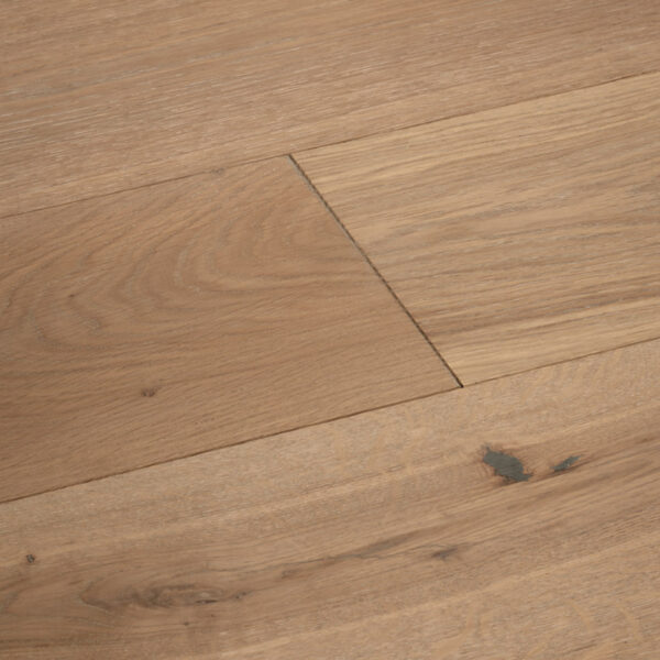 Woodpecker Engineered Harlech Ecru Oak - Easy Floor Store